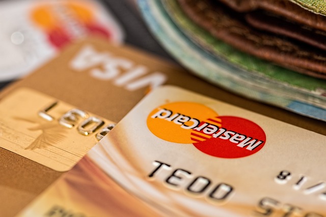 Visa ou Mastercard: quelle carte de crédit vaut-il mieux choisir?